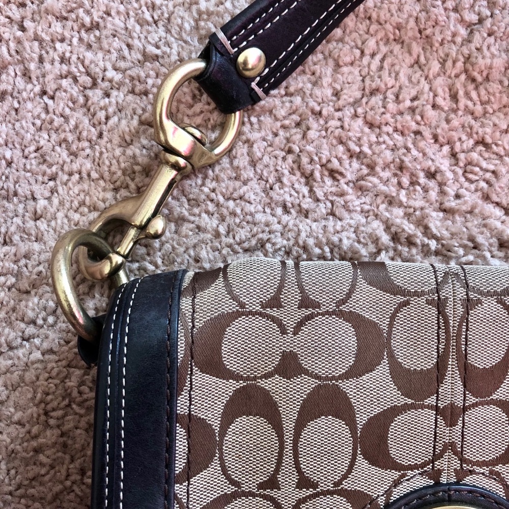 Coach Purse - Picture 3 of 7